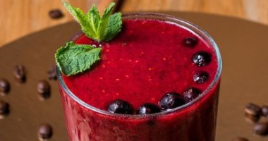 Ягодный смузи