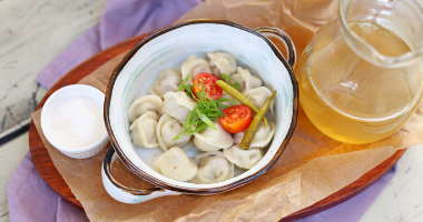 Пельмени с бульоном