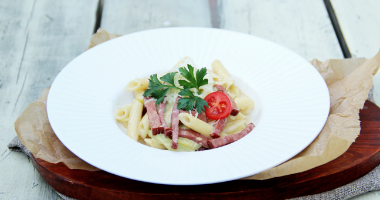 Penne Carbonara Cu Vitel