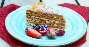 Prăjitură Cu Miere