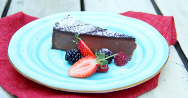 Tort De Branza Cu Ciocolata