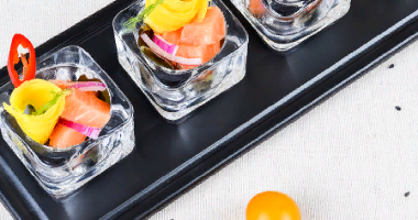 სეზონი ორაგულისა და პიკანტური მანგოს საშუალებით