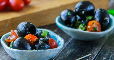 შავი ზეთები მარინადში 10 ც