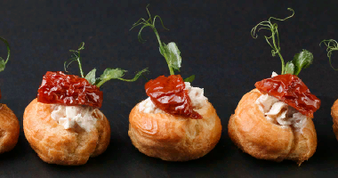 Profitrol პარმებით Ham და გამხმარი ტომატით 10 ცალი.