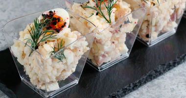 შებოლილი მაკარონის სალათი Quail Egg 10 ცალით