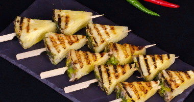 Pineapple ხილის სატაი