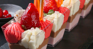 თაგვების ნაზავი შამპანური 5 კომპიუტერით.