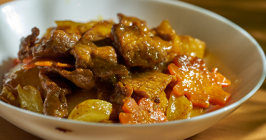 105. Телятина в соусе карри