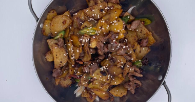 241. Самовар с куриным пупком и картофелем