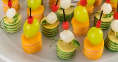 АССОРТИ СЫРНЫХ СЛОЕНЫХ КАНАПЕ         ПОРЦИЯ:34ШТ