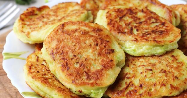 Оладушки из кабачка