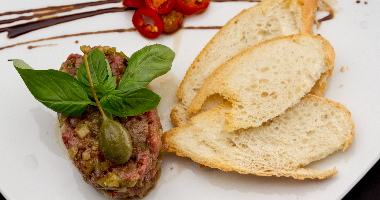 Тар-тар из говяжьей вырезки, 265 гр.