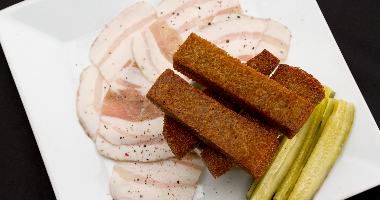 Настоящее деревенское сало, 220 гр.