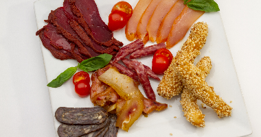 Мясные деликатесы, 245 гр.