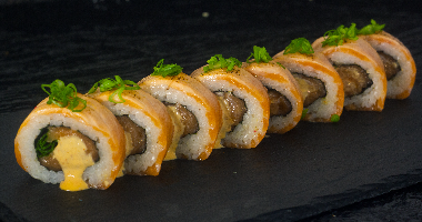 Саке Делюкс Ролл 8 Шт.