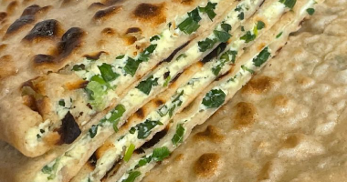 Кутаб зеленю + сир