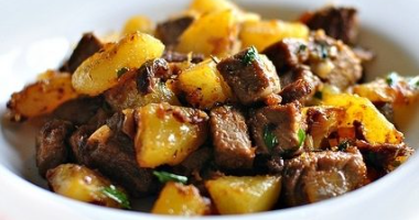 Картопля по домашньому з мясом